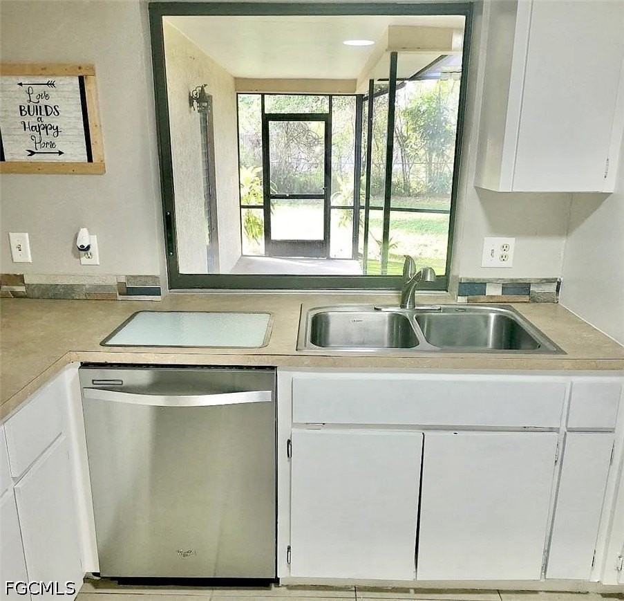 506 Se 26th St - Photo 7 of 19