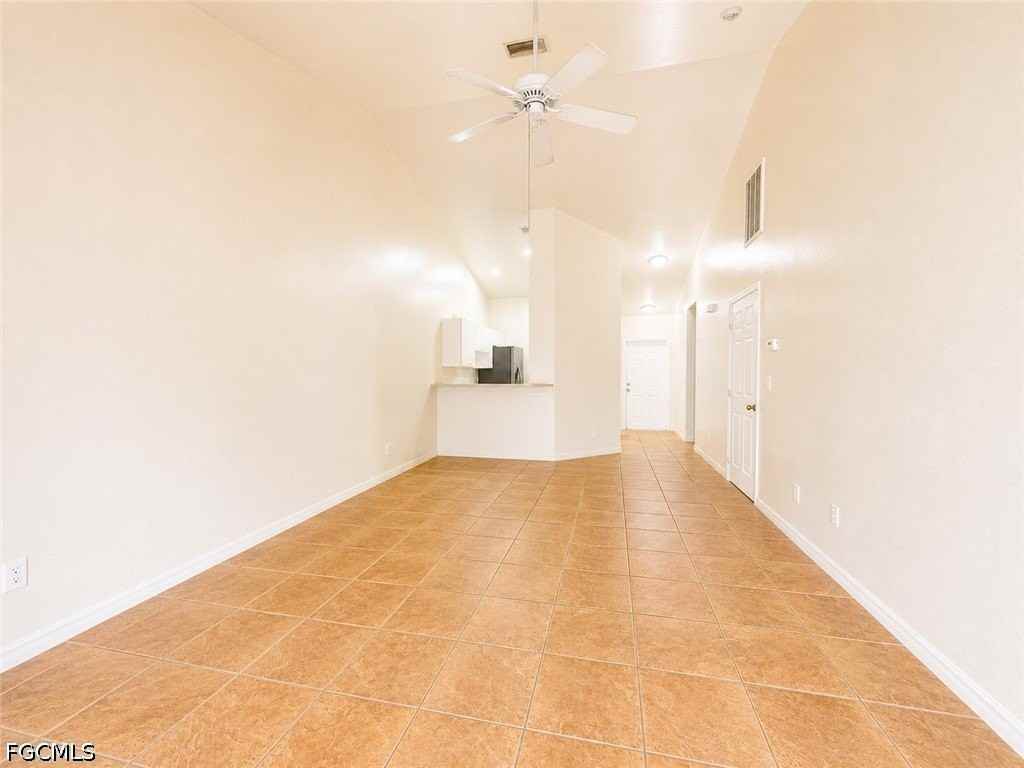 509 Ne 24th Pl #A - Photo 3 of 19