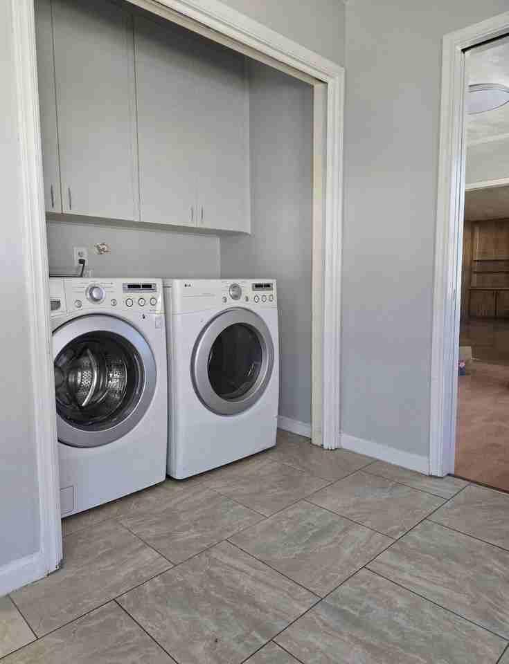 1205 Valencia Dr Ne - Photo 6 of 25