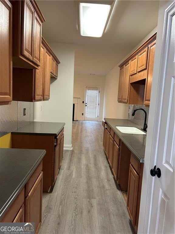 9051 Bayrose Cir - Photo 5 of 17
