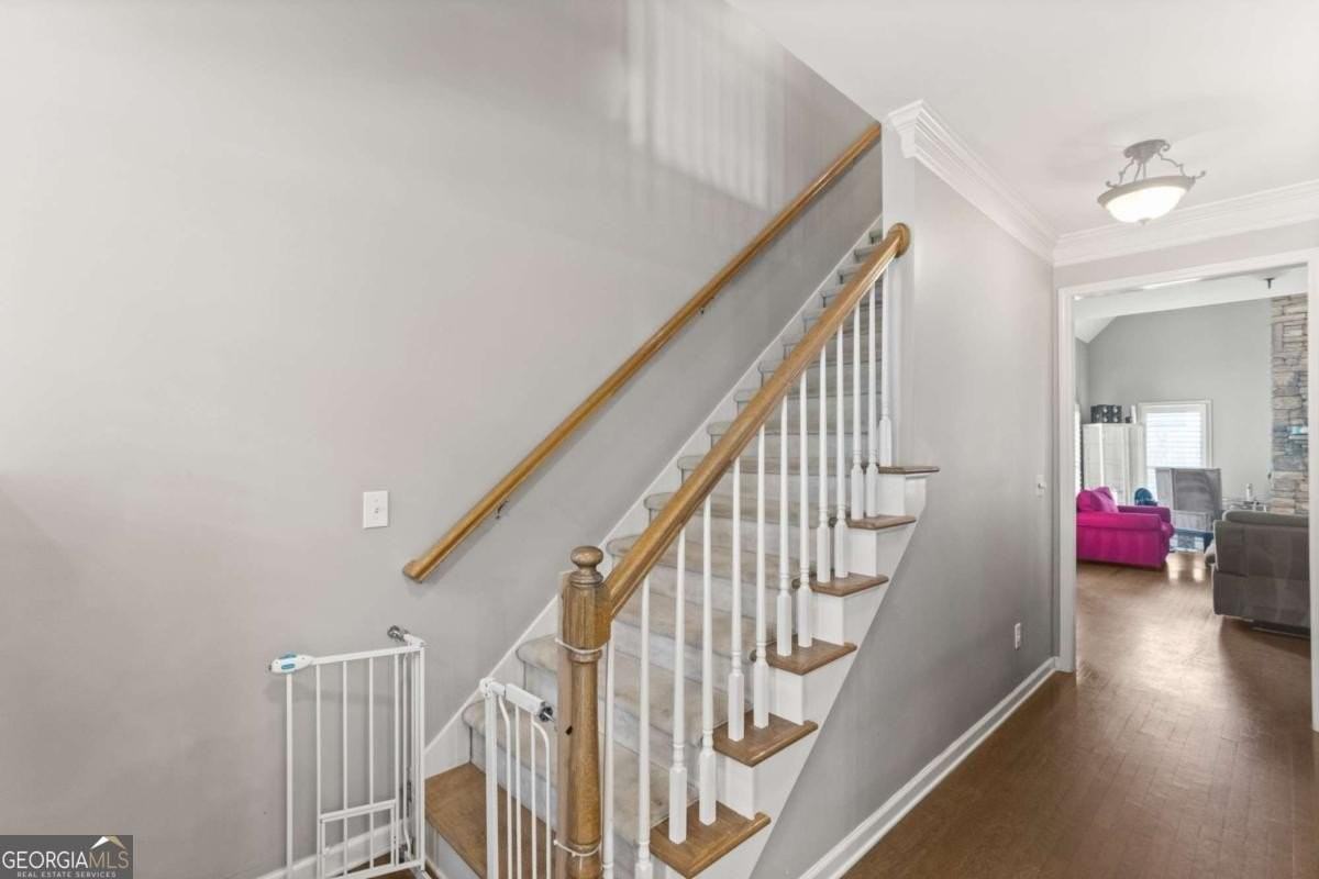 1476 Lynchburg Pl - Photo 7 of 41