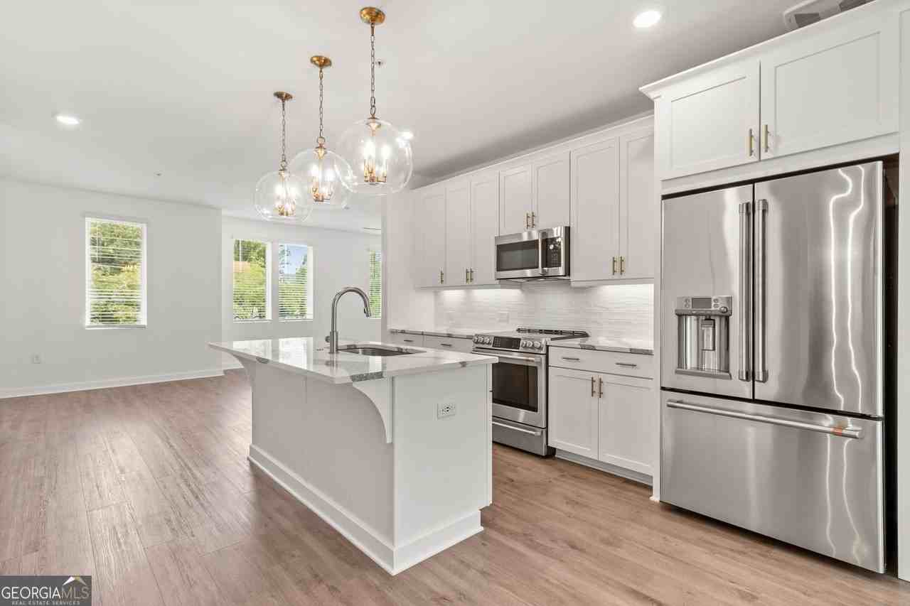 383 Grant Cir Se #1612 - Photo 7 of 31