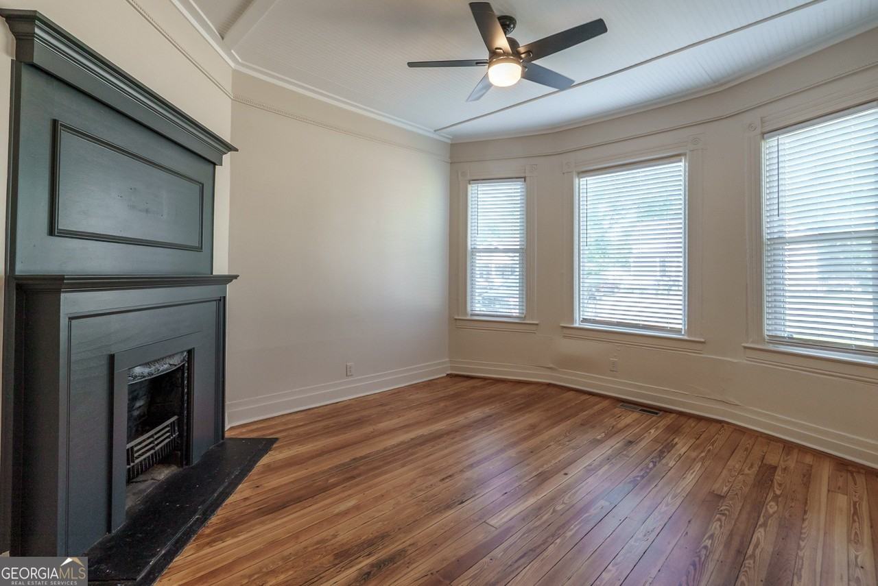 243 Boulevard #B - Photo 7 of 24