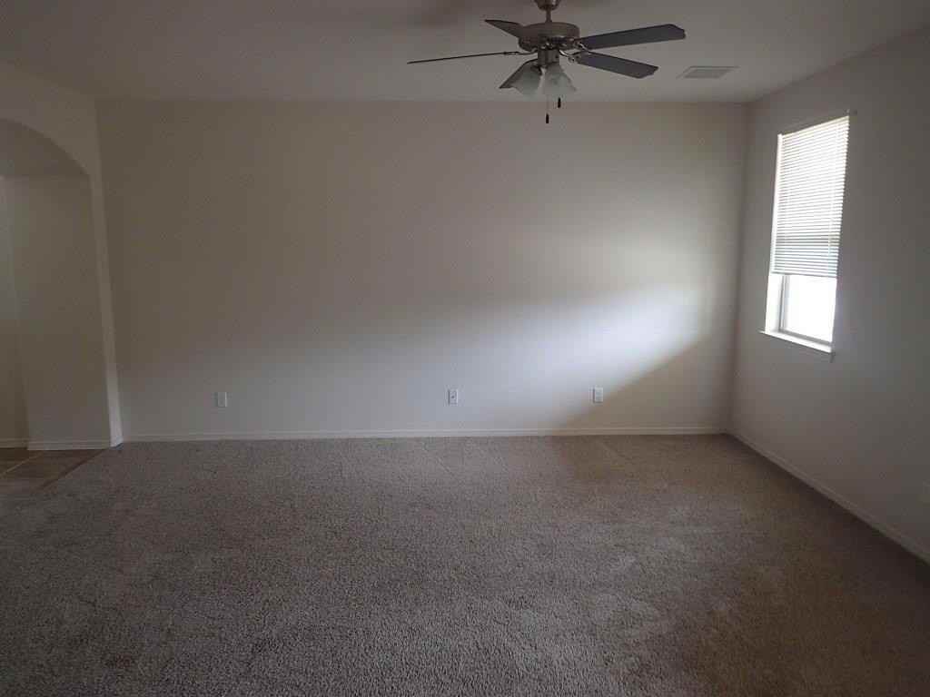 5032 Copper Ranch Ave - Photo 4 of 24