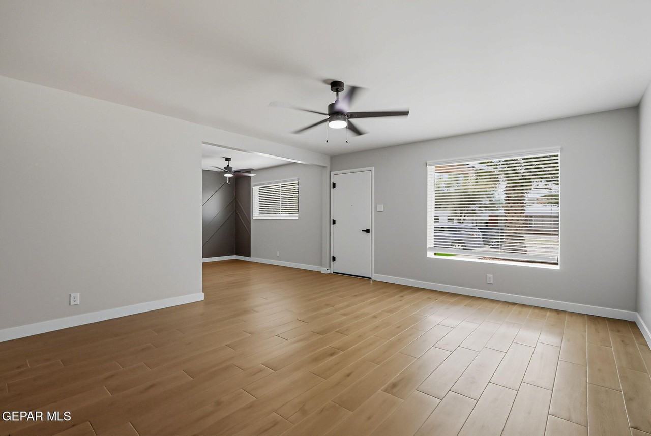 3408 Hixson St - Photo 3 of 22