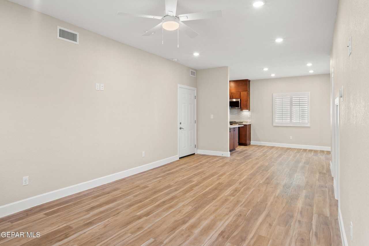 6305 Palo Verde Pl #D - Photo 7 of 50