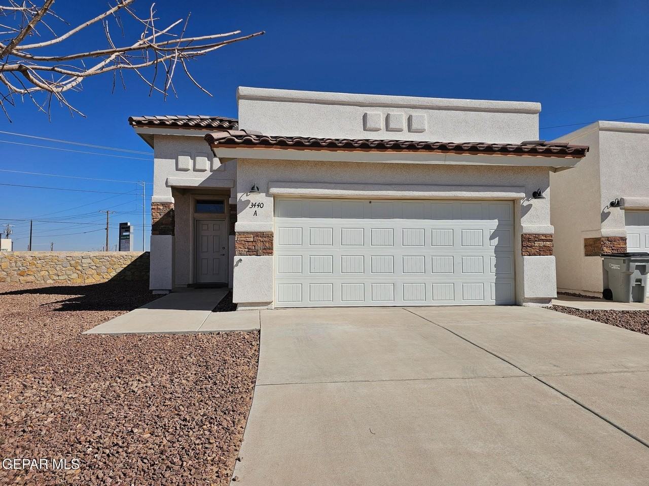 3440 Gary Brewster Pl #A - Photo 4 of 20