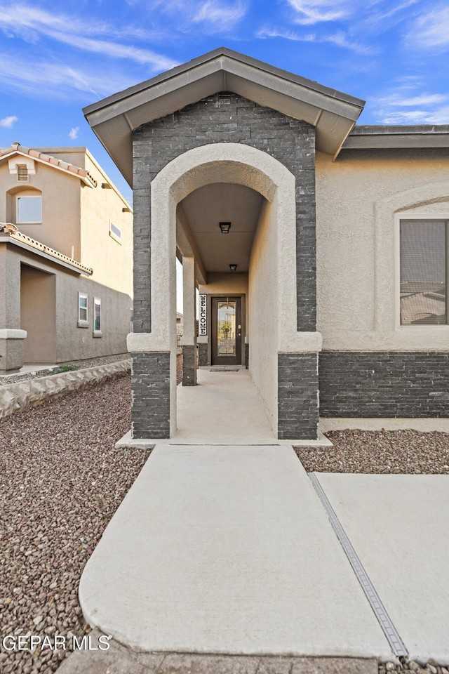 14936 Tierra Haven Ave - Photo 4 of 31