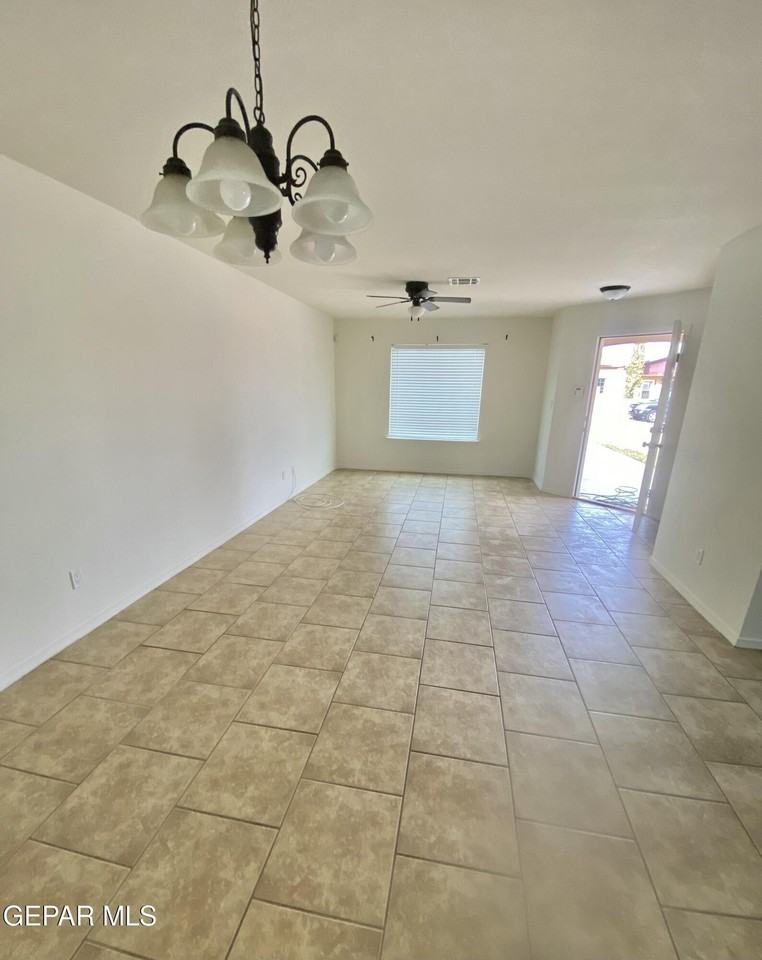 9228 San Lorenzo Ave #B - Photo 2 of 14
