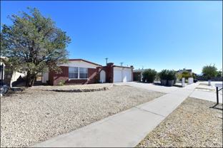 904 Oneida Dr - Photo 1 of 1