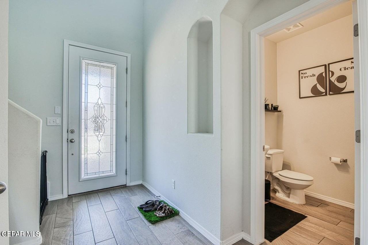 12257 Desert Dove Ave - Photo 6 of 26
