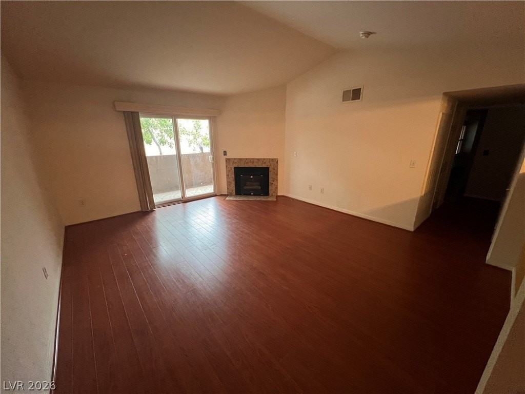 231 W Horizon Ridge Pkwy #1421 - Photo 2 of 14