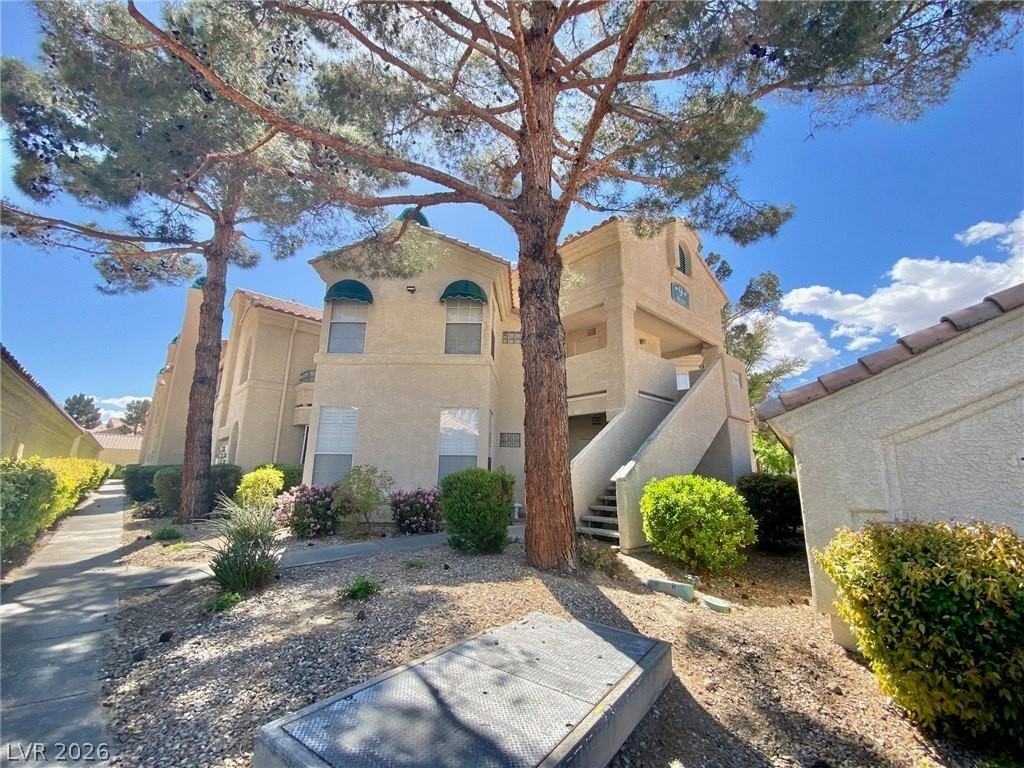 2251 Wigwam Pkwy #925