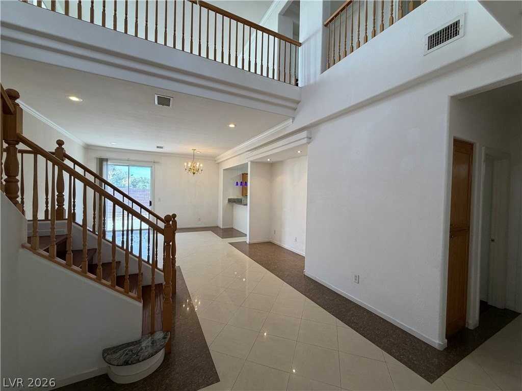 10115 Capistrello Ave - Photo 2 of 27