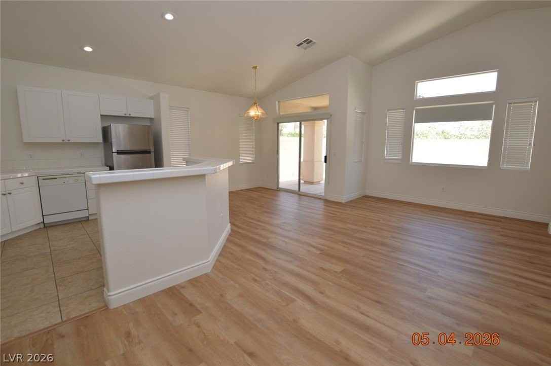 7036 Bodega Point Ct - Photo 5 of 19