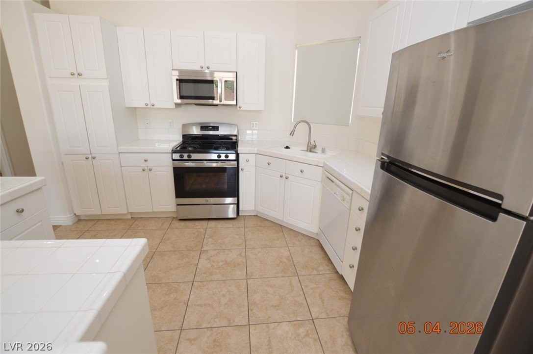 7036 Bodega Point Ct - Photo 6 of 19