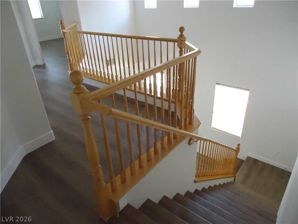 9228 Lowery Point Ct - Photo 6 of 21