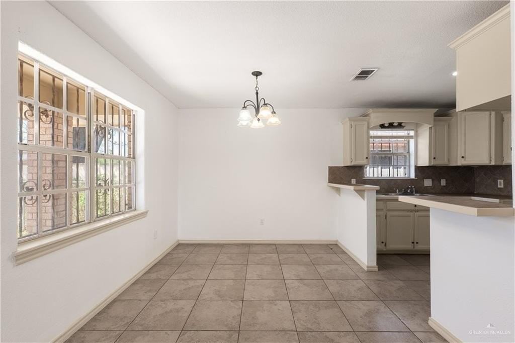 2804 Gumwood Ave - Photo 4 of 18