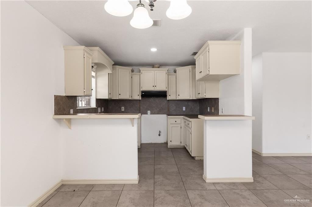 2804 Gumwood Ave - Photo 6 of 18