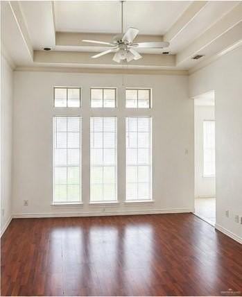 3100 Falcon Ave - Photo 5 of 7