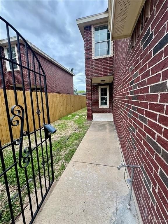 116 S 49th St #1 - Photo 5 of 23
