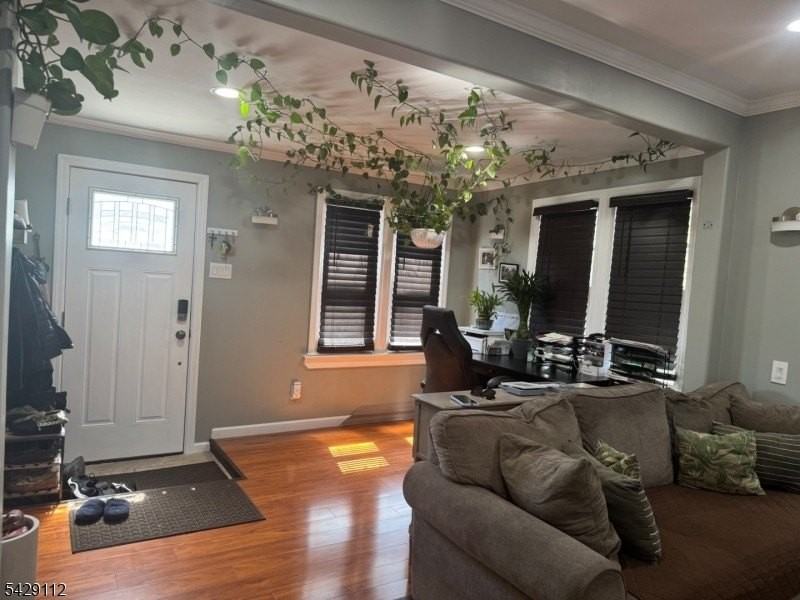 12 Burwell St - Photo 4 of 16