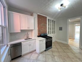 492 Monmouth St #2R - Photo 1 of 1