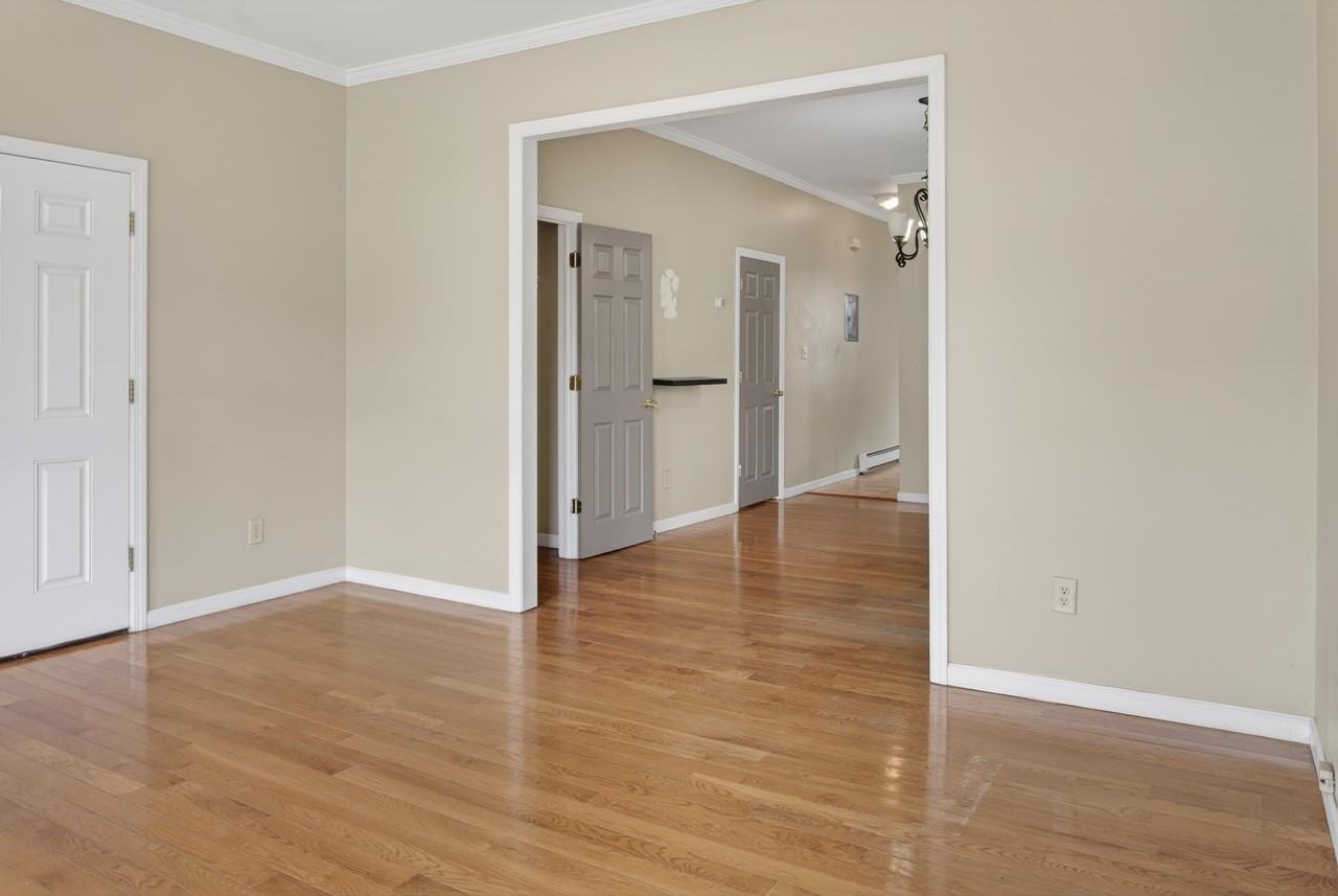 26 Gautier Ave #1 - Photo 4 of 17