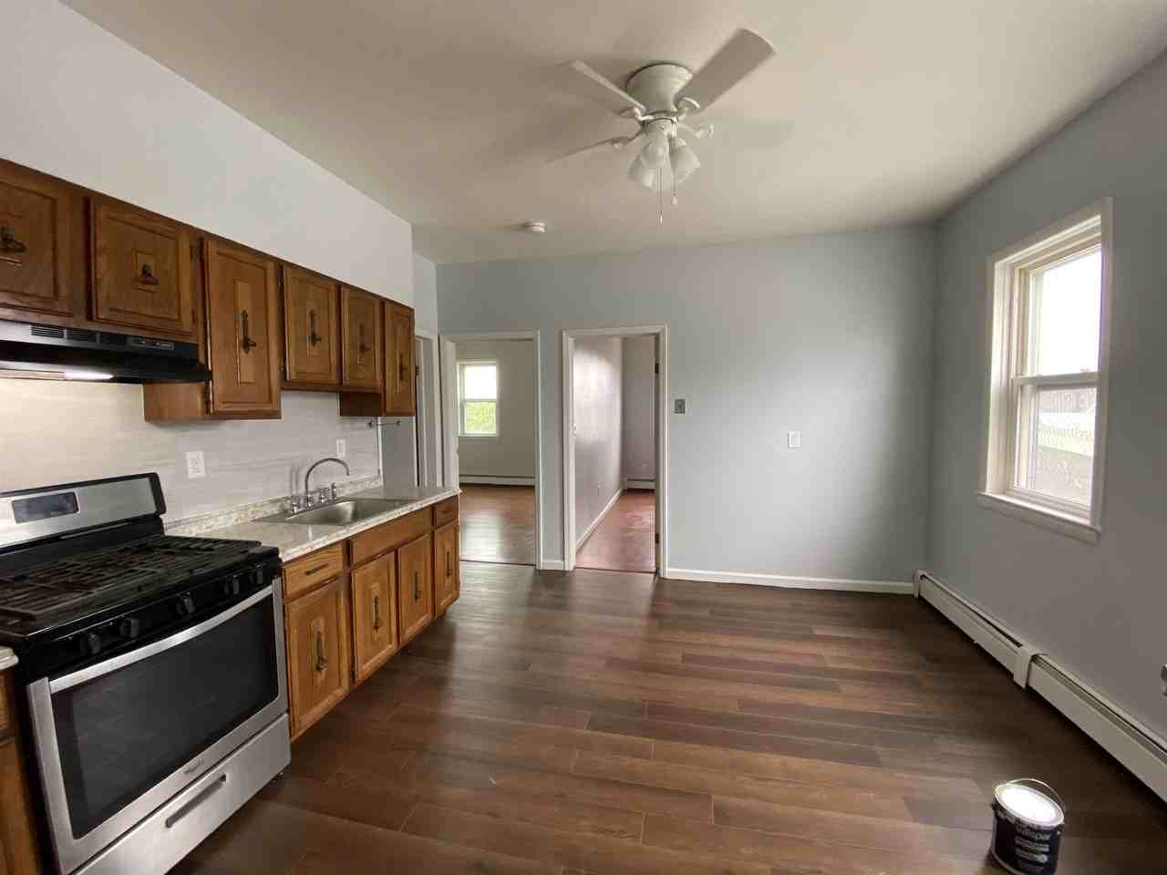 123 W 19th St #5 - Photo 2 of 13