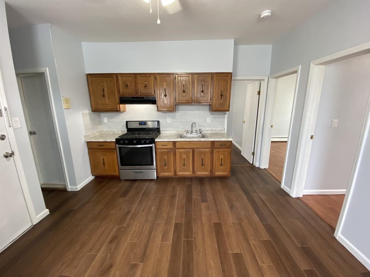 123 W 19th St #5 - Photo 4 of 13