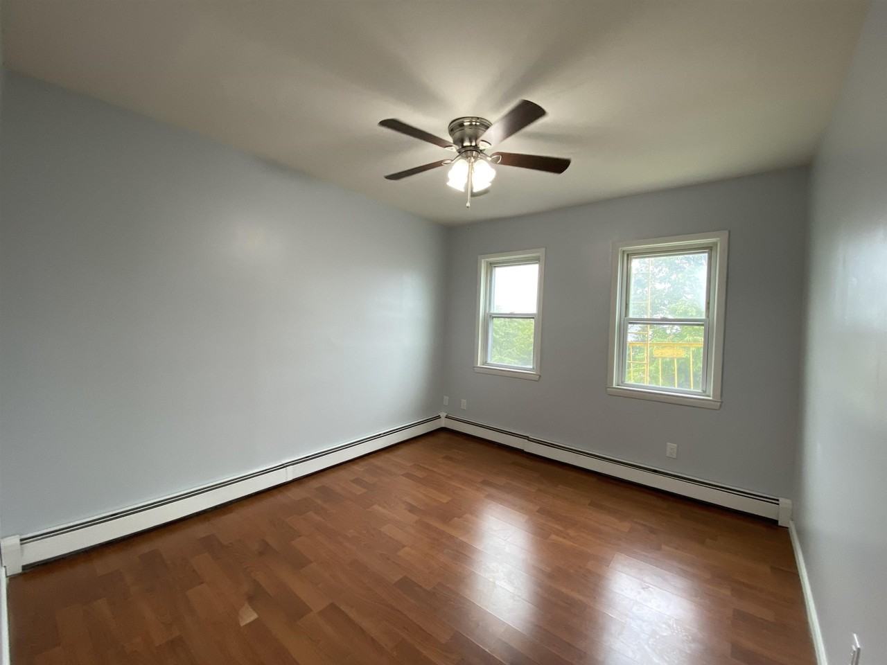 123 W 19th St #5 - Photo 5 of 13