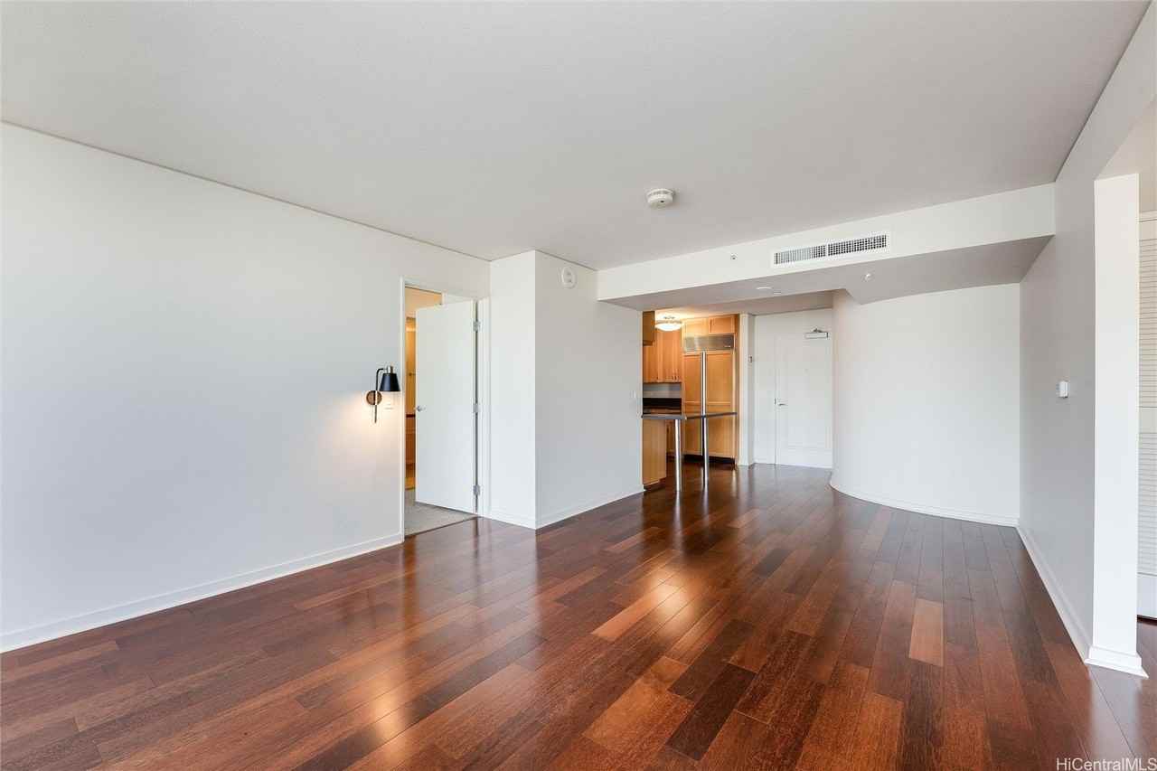 1296 Kapiolani Blvd #2309 - Photo 5 of 22