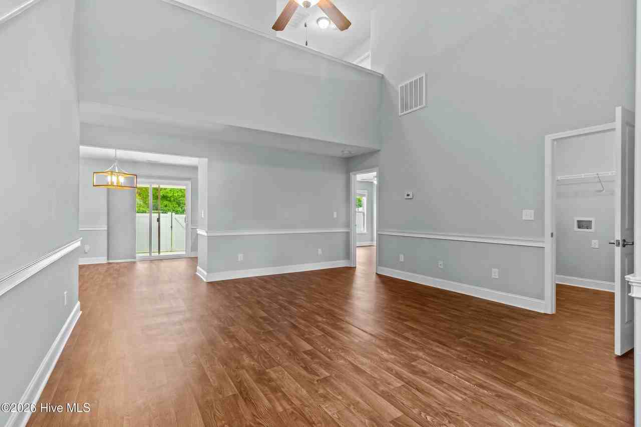 100 Catfish Ct - Photo 3 of 29