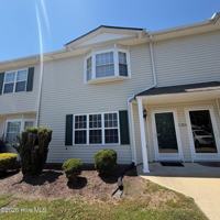 featured image of 2345 Vineyard Dr #E5
