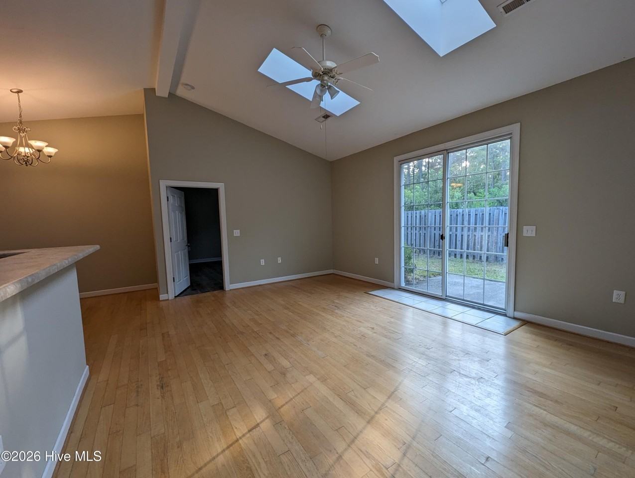 5334 Christian Dr - Photo 6 of 14
