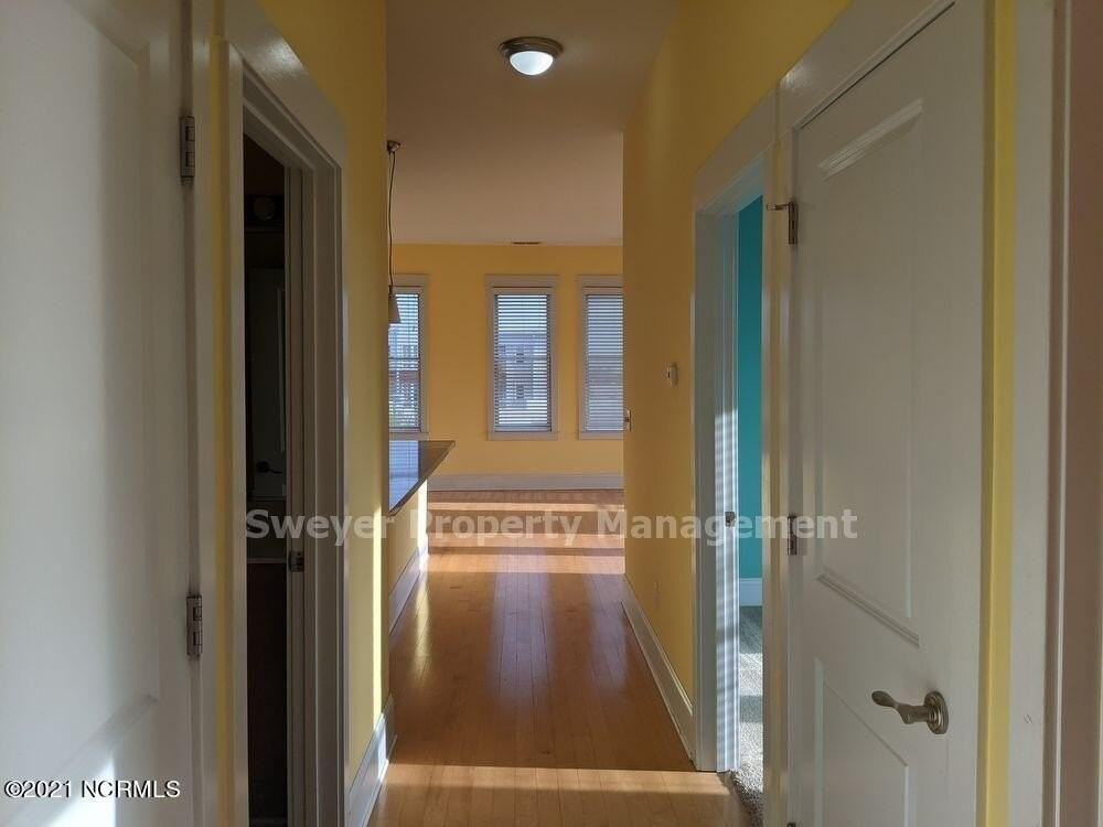 709 N 4th St - Photo 6 of 15