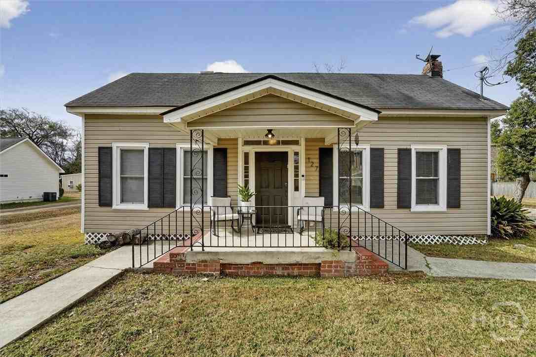 127 Morgan St - Photo 3 of 34