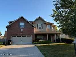 featured image of 1346 Hillman Rd