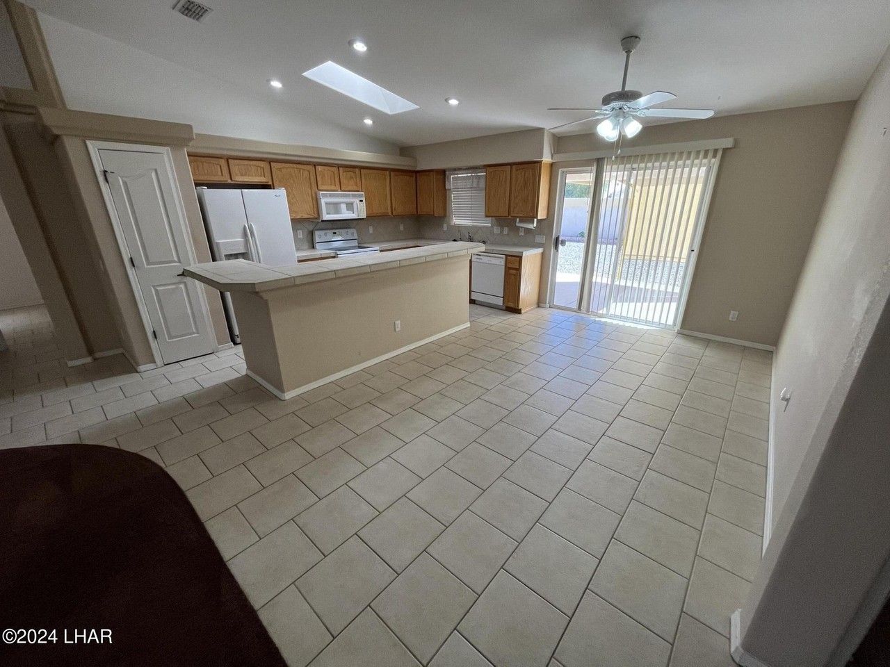 3258 Kiowa Blvd S - Photo 3 of 20