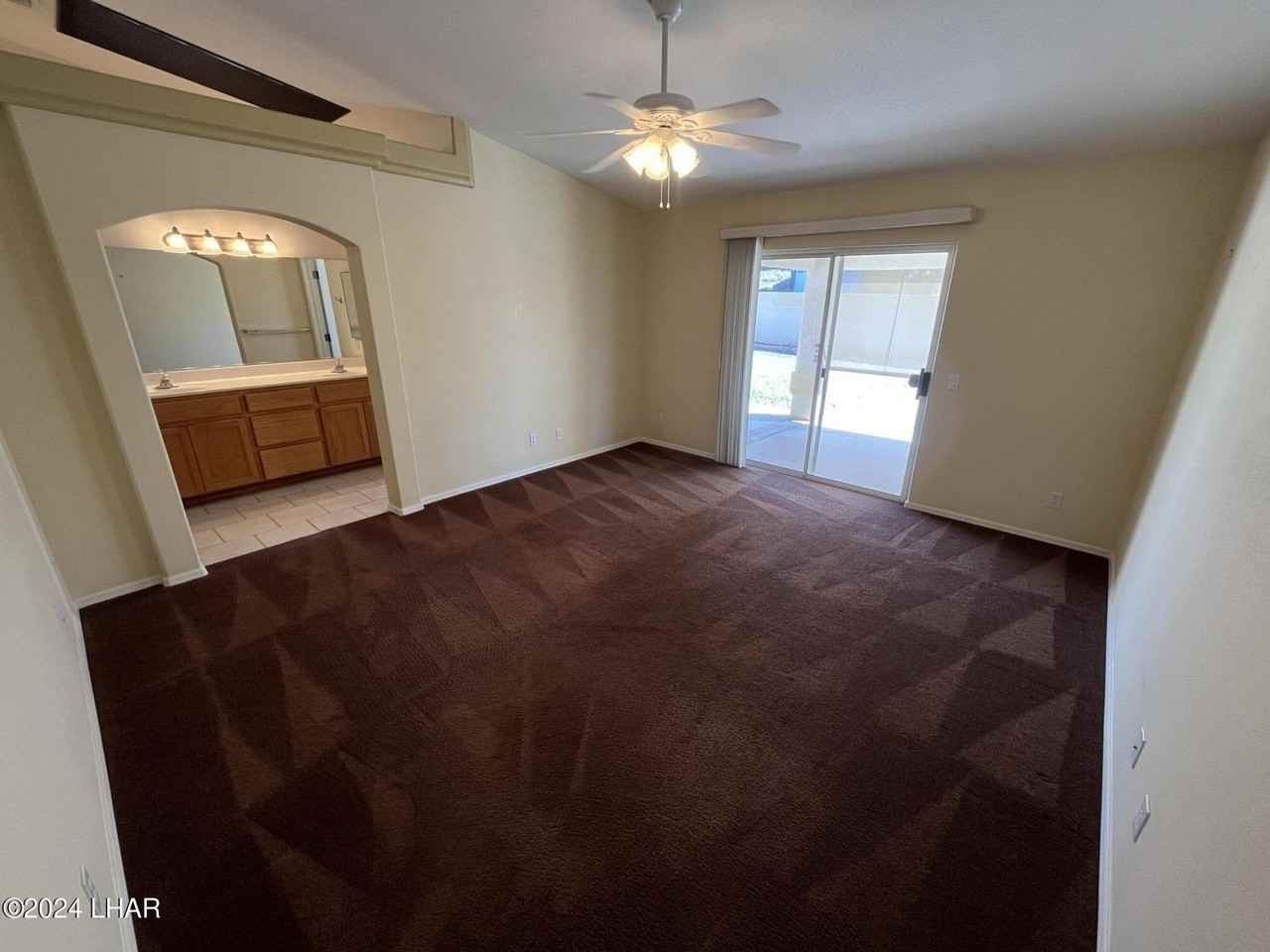 3258 Kiowa Blvd S - Photo 6 of 20