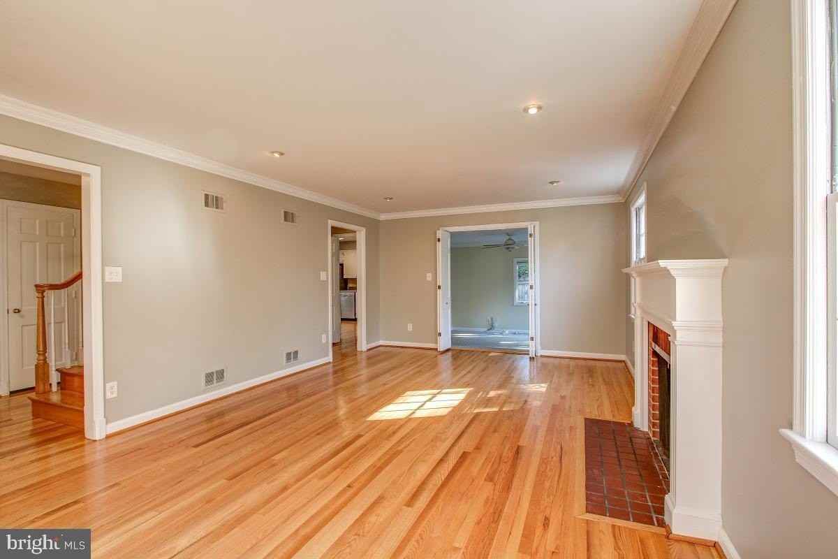 5600 Beam Ct - Photo 7 of 26