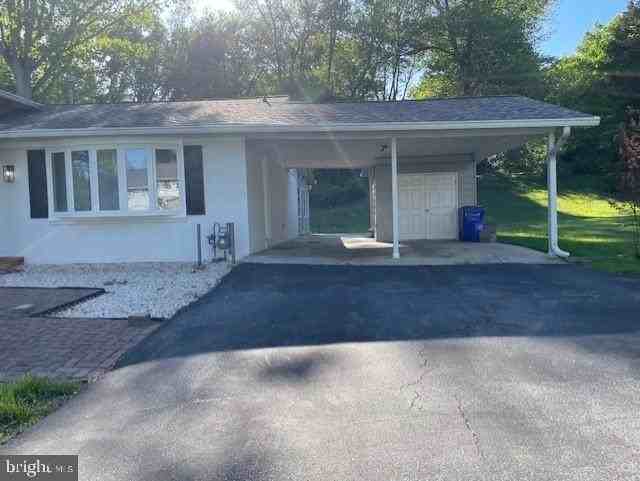 17804 Park Mill Dr - Photo 2 of 31