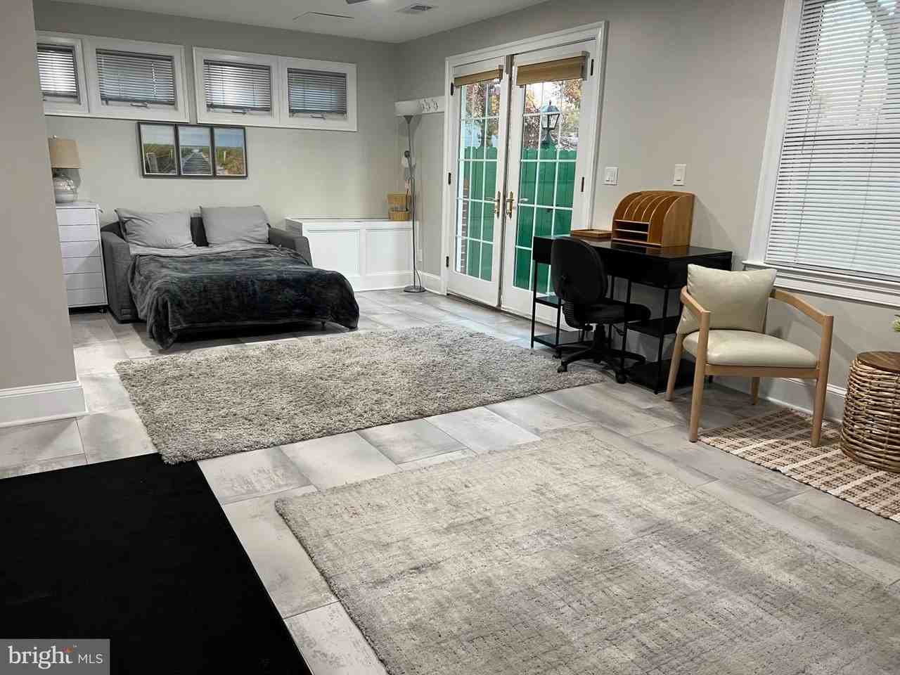 7703 Newcastle Dr - Photo 3 of 7