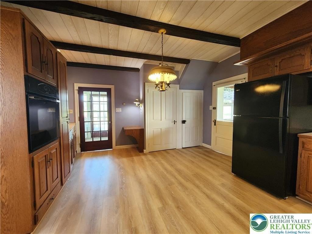4939 Indian Creek Rd - Photo 5 of 22