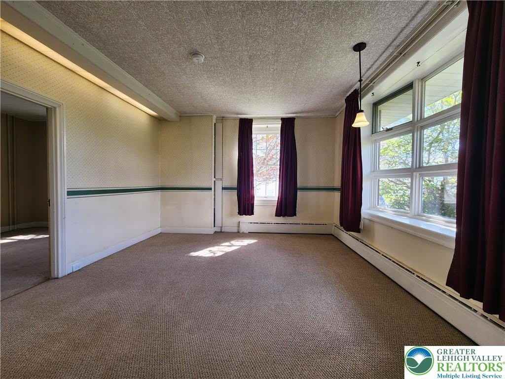 4939 Indian Creek Rd - Photo 7 of 22
