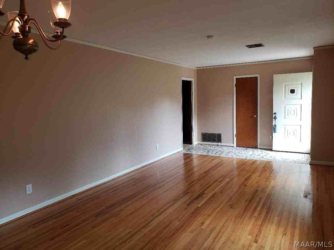 1203 Oates Rd - Photo 5 of 29