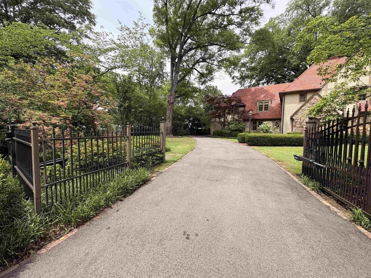 55 Saint Andrews Fwy