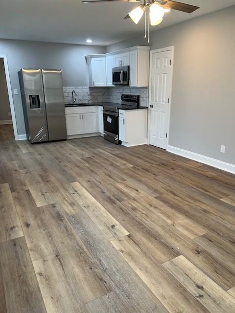 227 E Park Ave #B - Photo 2 of 10