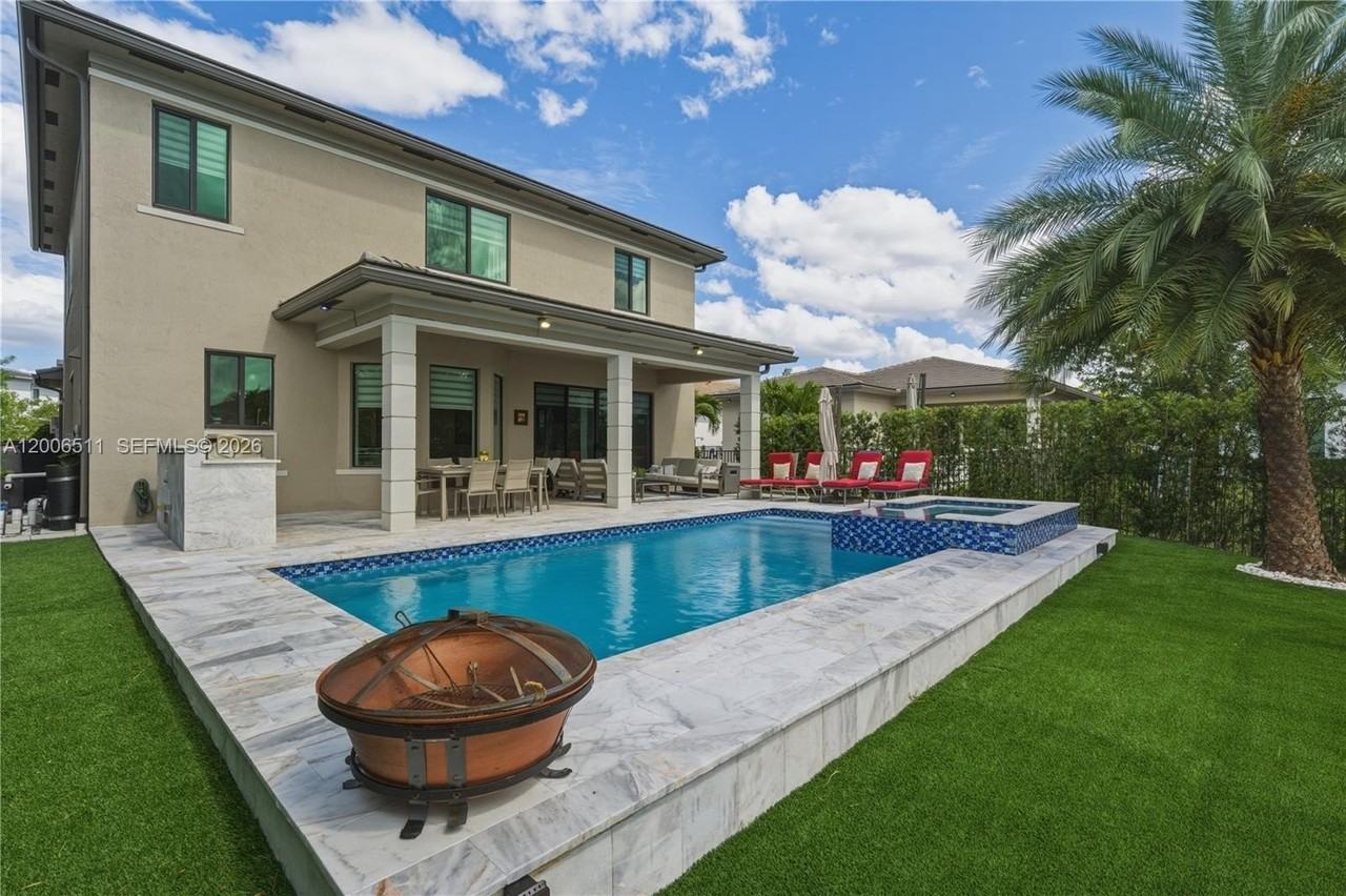 10730 Oceano Way - Photo 2 of 50