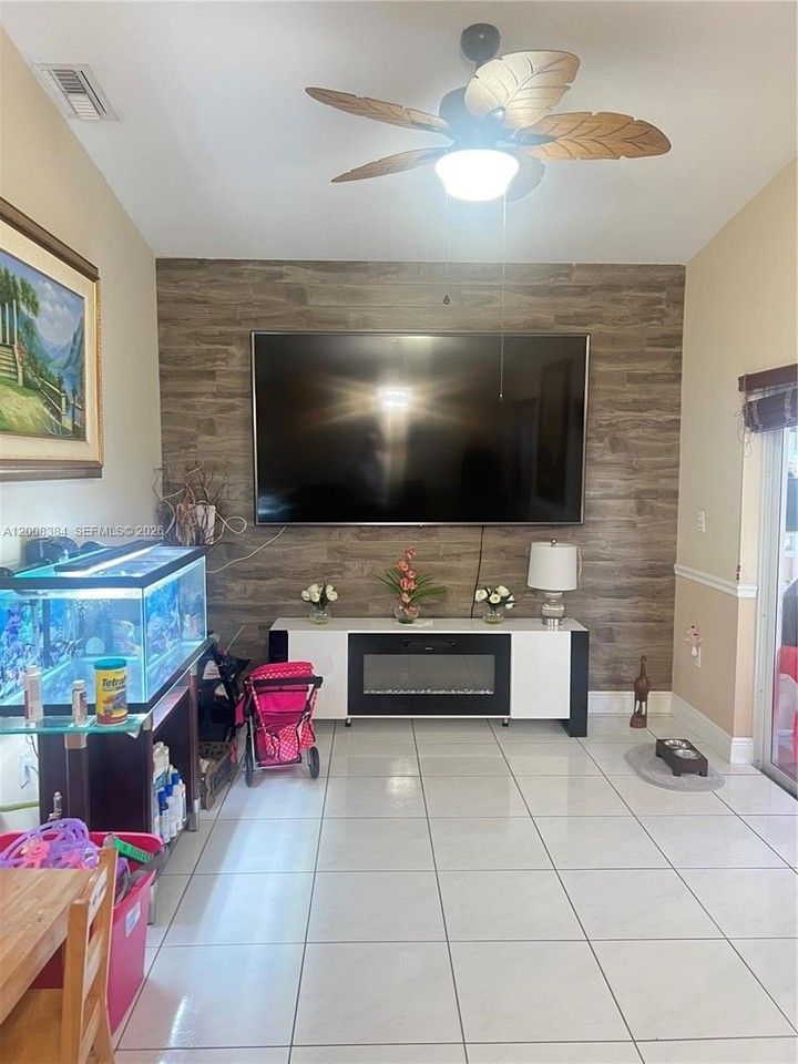 12377 Nw 97th Pl #12377 - Photo 7 of 16